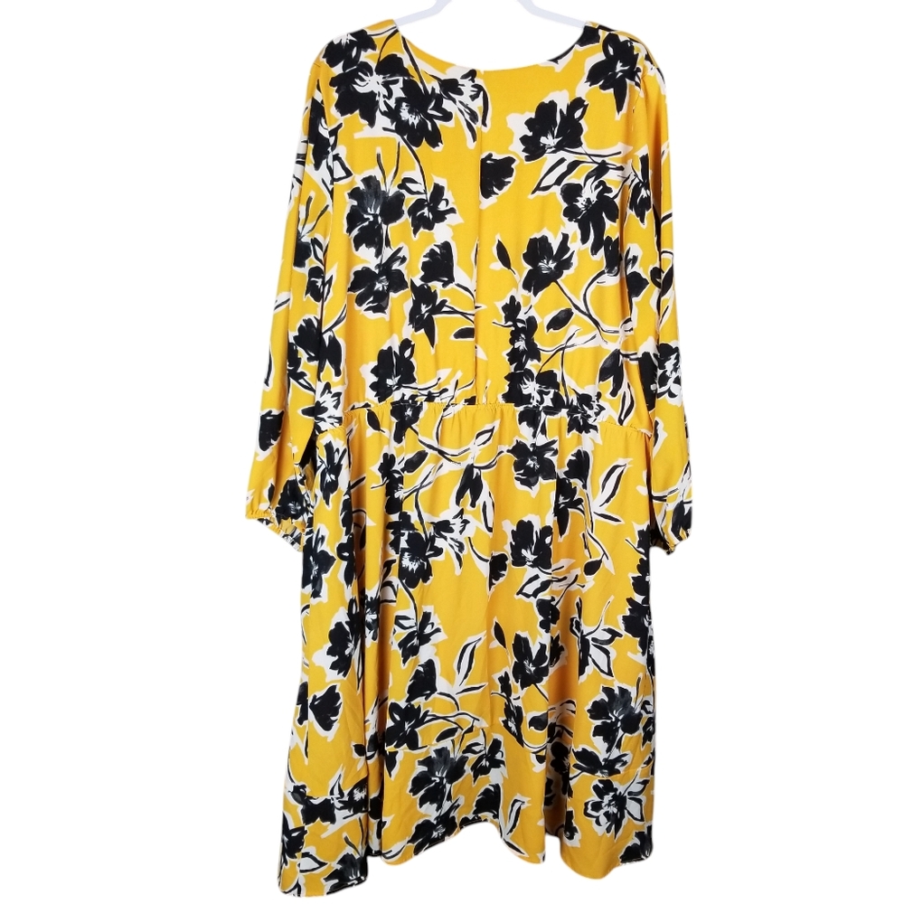 Lane Bryant BeautiCurve Crossover Midi Yellow And Black Floral Dress - Picture 2 of 10